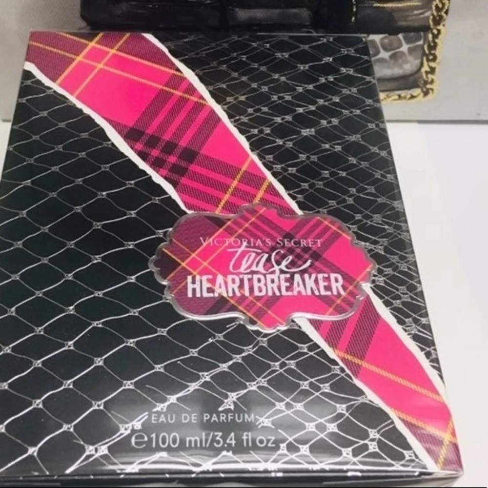 VS Heartbreaker Fragrance Spray 100 mL 3.4 fl oz Victoria’s Secret New Sealed - Picture 2 of 12